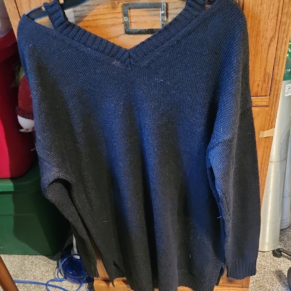 Arizona Jean Company Black Sweater - Picture 3 of 6